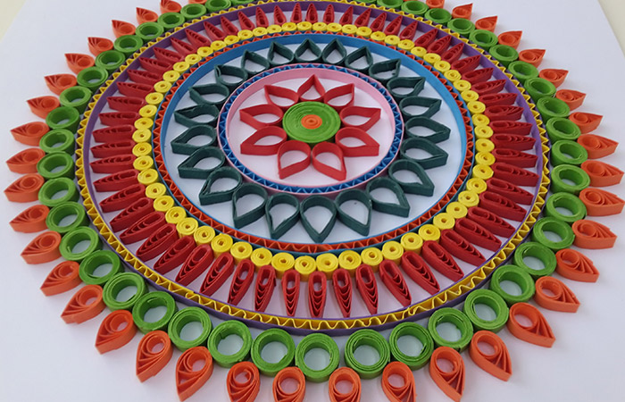 Quilling Paper Designs on Thalis