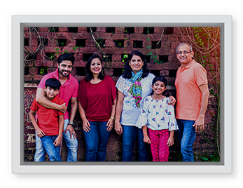 Family Floater Frame