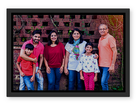 Family Floater Frame