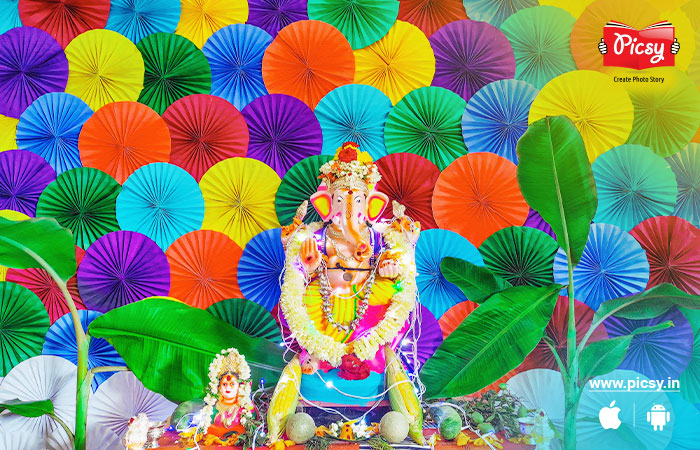 Ganpati Decoration with Classy Hand Fans