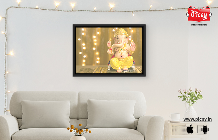 Ganpati Decoration with Sparkle Lights